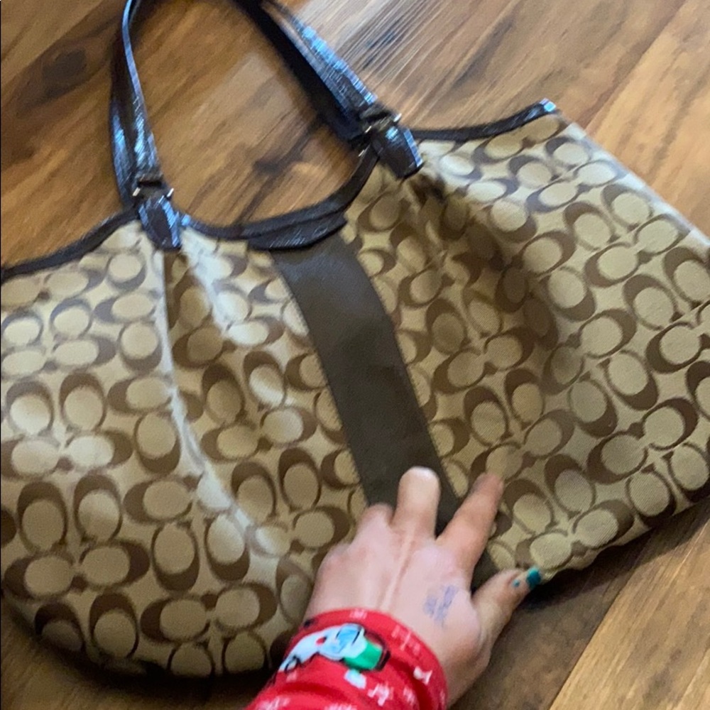 Coach large shoulder bag. Signature C pattern - Picture 15 of 16